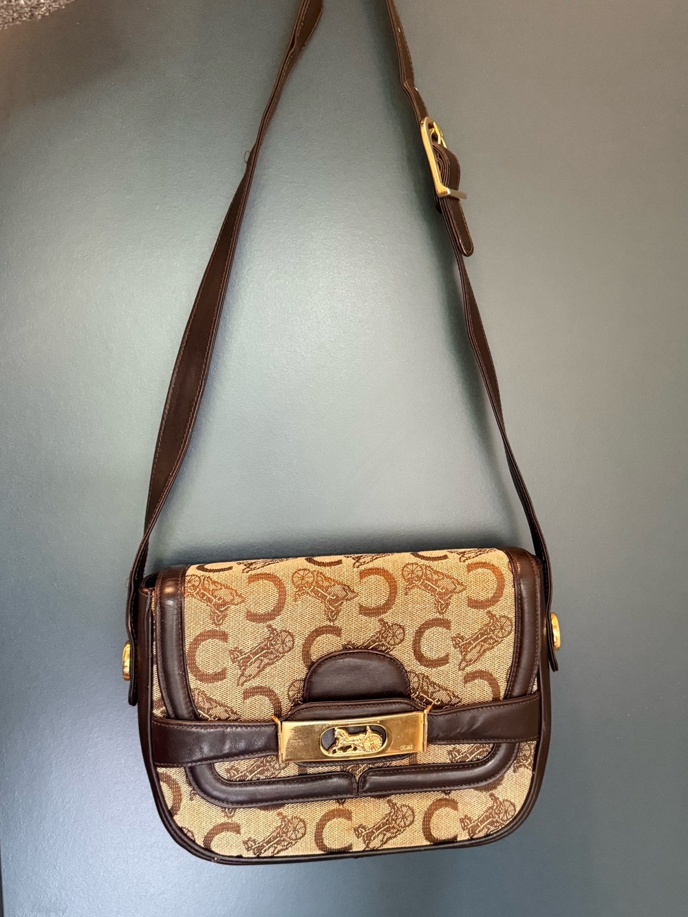 Celine Vintage ‘70s C Sulky / C Macadam Horse Carriage shoulder bag - Picture 2 of 16